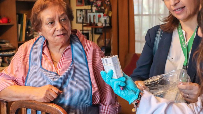 Adultos mayores de Rancagua recibirán remedios por medio de 
