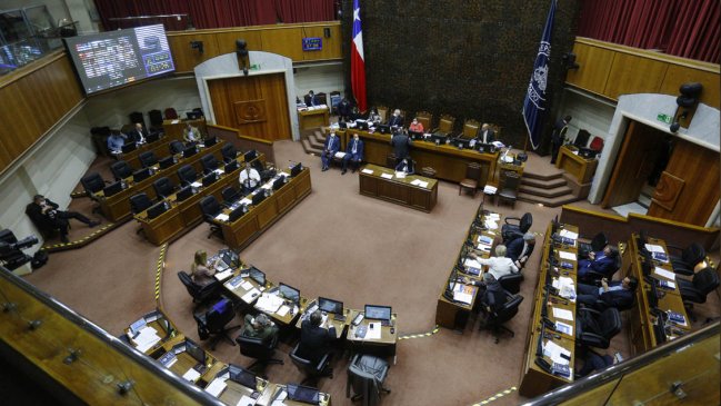 Tras dos meses, rebaja de la dieta parlamentaria se debatirá en la Sala del Senado