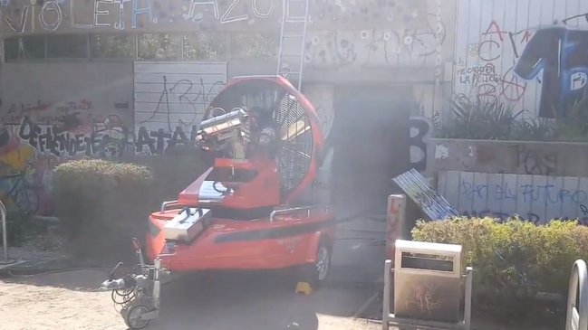 Hallan cadáver en Café Literario en Providencia tras amago de incendio