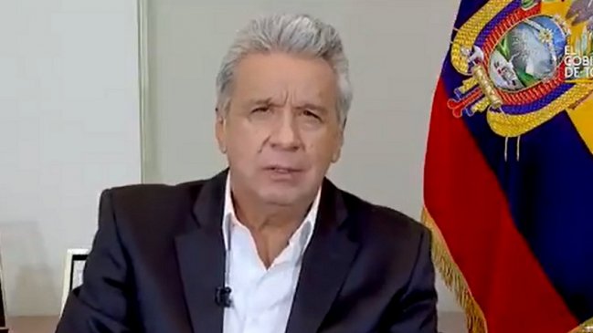 Presidente de Ecuador admite 