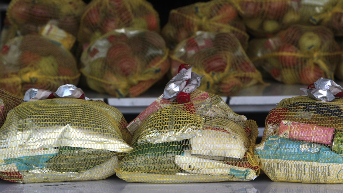 Proveedores de la Junaeb denuncian robos de alimentos de canastas destinadas a alumnos vulnerables