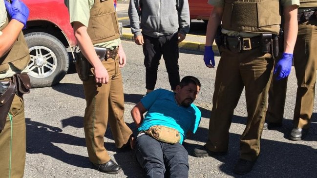 Detienen a lonko mapuche en Curacautín: Carabineros acusa maltrato de obra y defensa lo niega