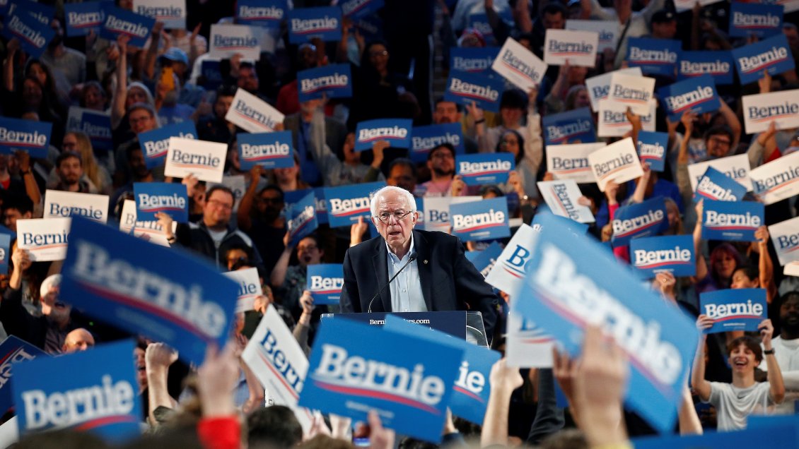 Bernie Sanders se retiró de la carrera presidencial demócrata