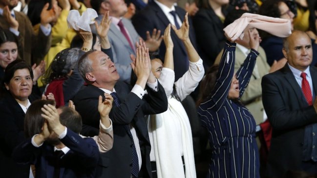 Fiscalía investiga a pastor evangélico de Cañete por realizar reunión religiosa