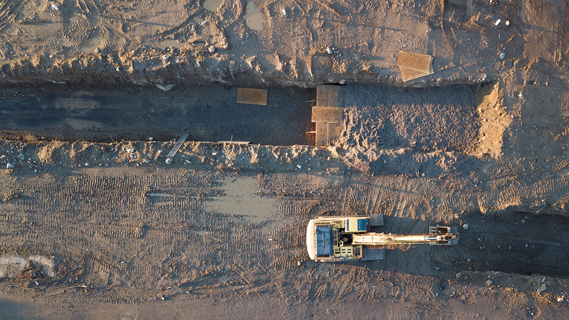 Nueva York utiliza fosas comunes por el aumento de fallecidos de Covid-19