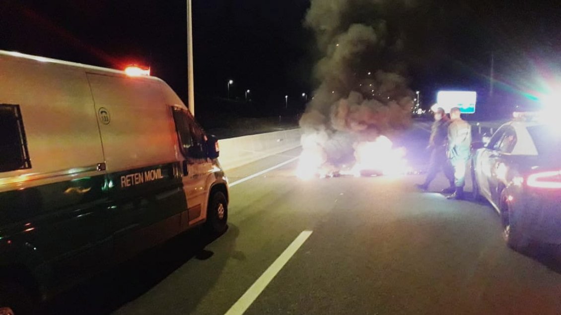 Millonarios daños dejó robo frustrado en plaza de peaje en Ovalle