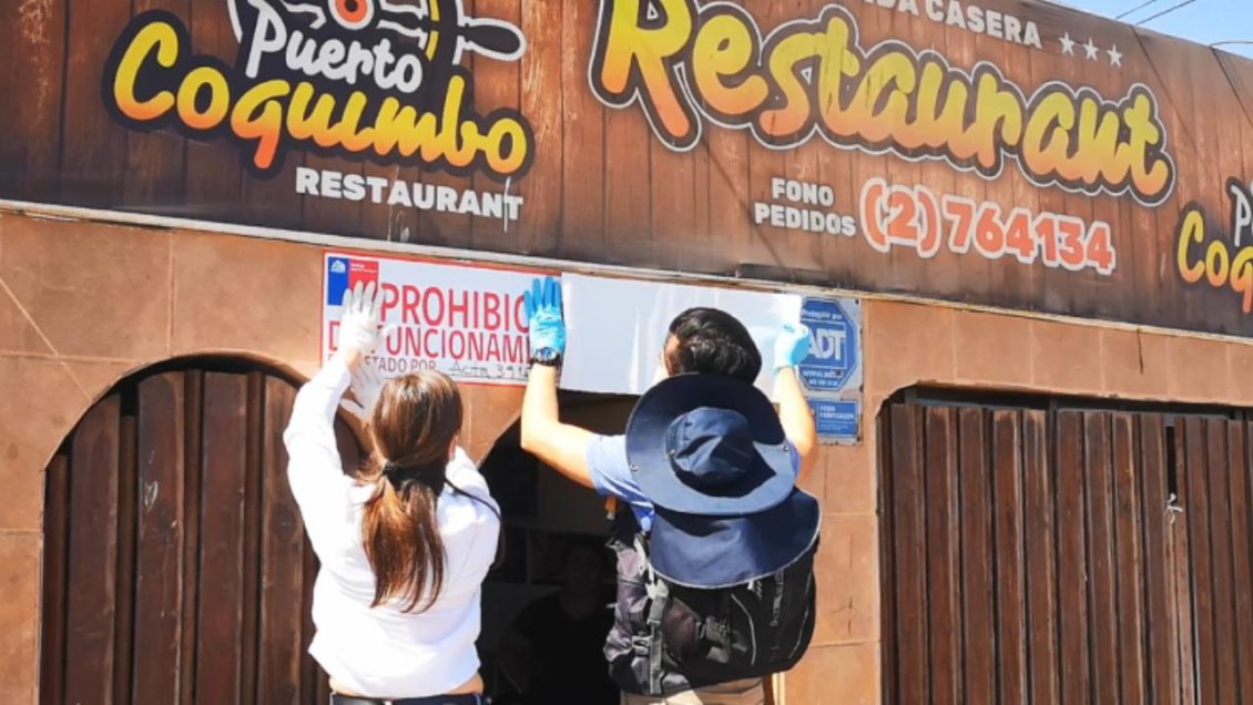 Autoridades prohibieron funcionamiento de restaurantes de Antofagasta por insalubridad