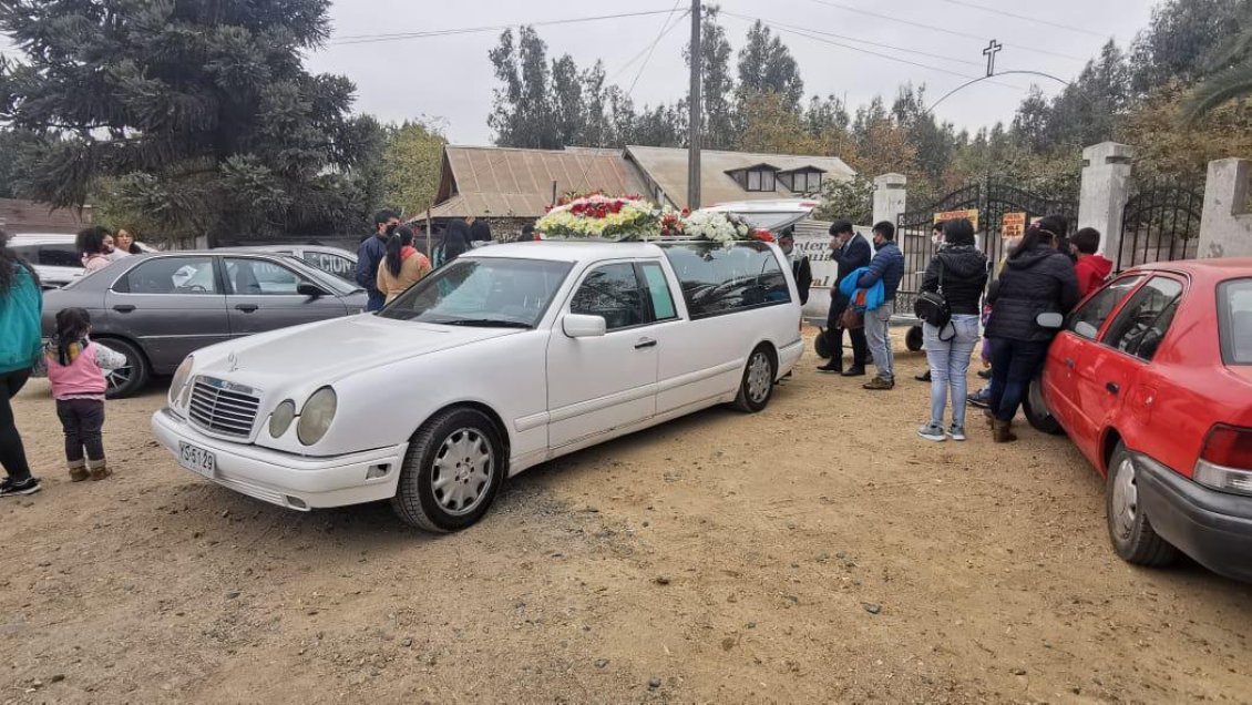 Funeraria de Romeral: Ni nosotros ni la familia sabíamos que la joven murió de Covid-19