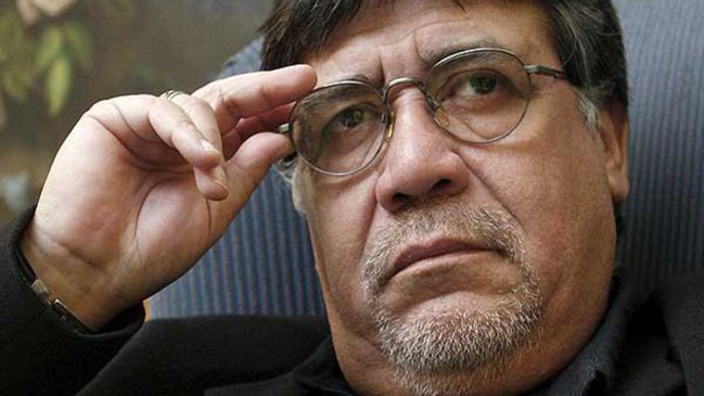  Gobierno lamenta muerte de escritor Luis Sepúlveda en España  