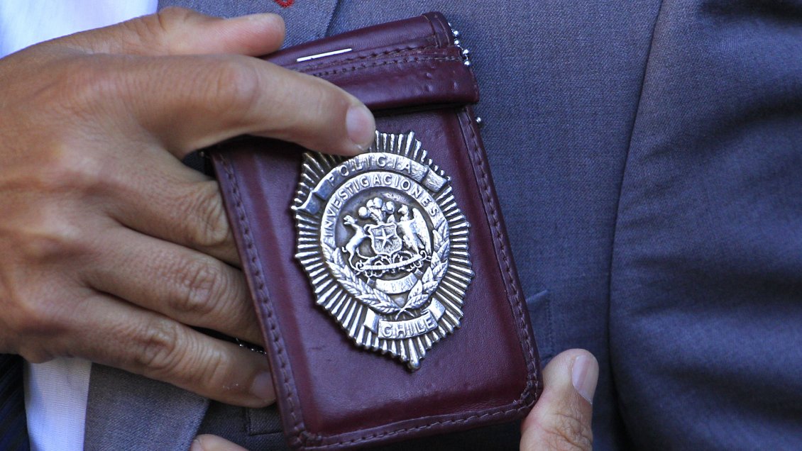 PDI detuvo a cuatro personas acusadas de participar en robo donde se hicieron pasar por policías