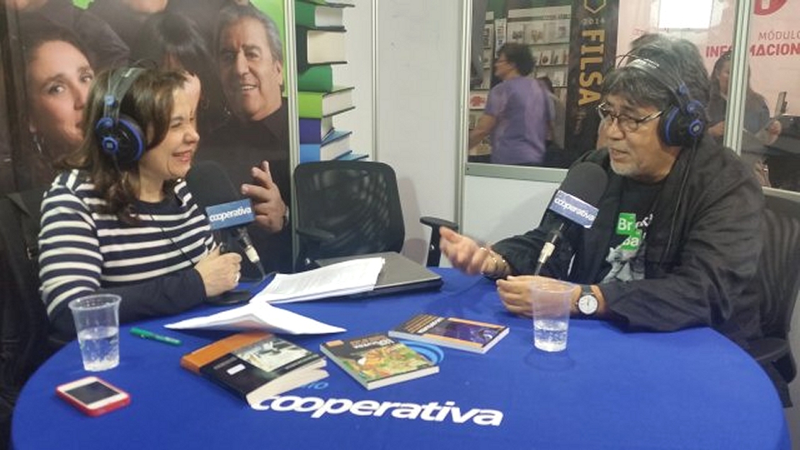 Las columnas que Luis Sepúlveda escribió en Cooperativa