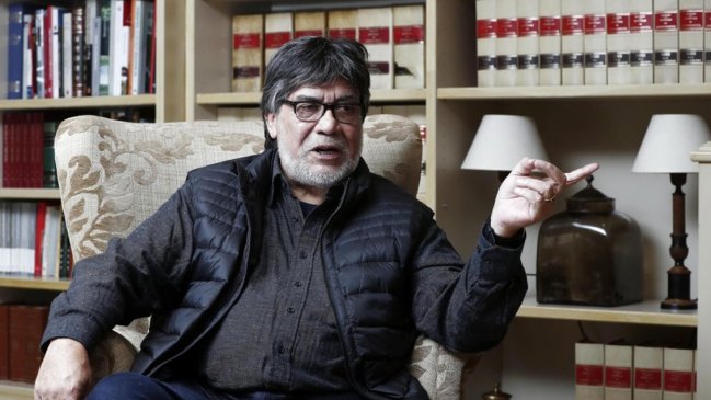 A los 70 años murió el escritor chileno Luis Sepúlveda por coronavirus