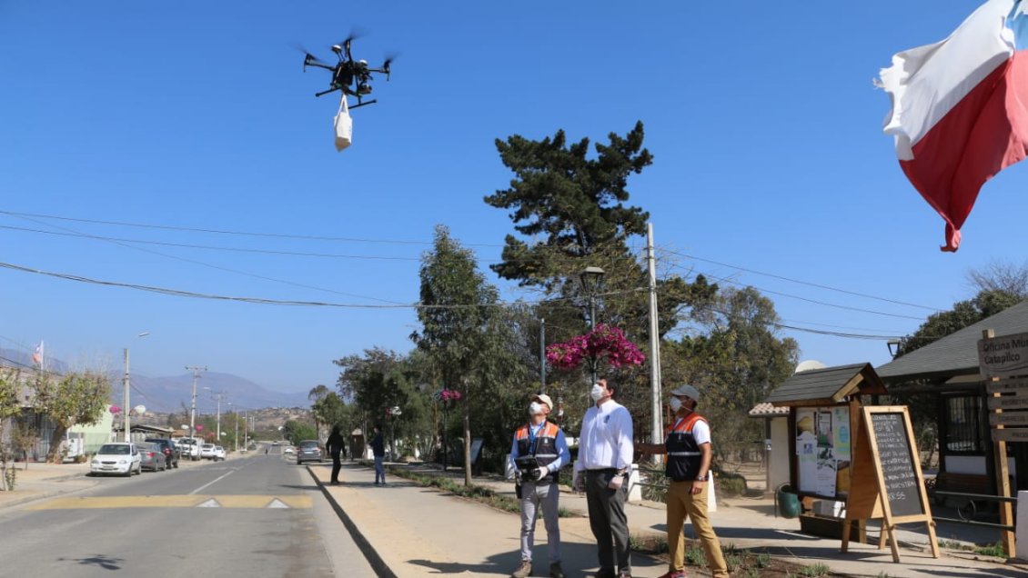 Zapallar prueba entrega de medicamentos a pacientes rurales con un dron