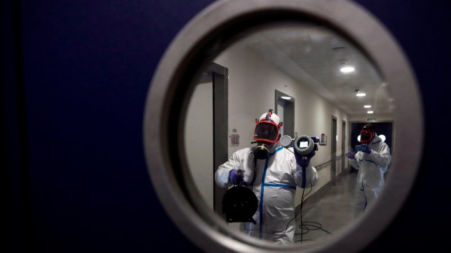 La pandemia se estabiliza en España pero crece polémica por recuento de datos