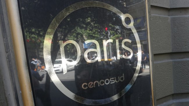 Cencosud también suspenderá contratos laborales por 