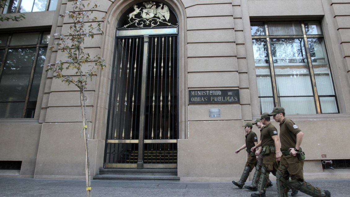 Consejo asesor Covid-19 recomienda retorno de funcionarios públicos 