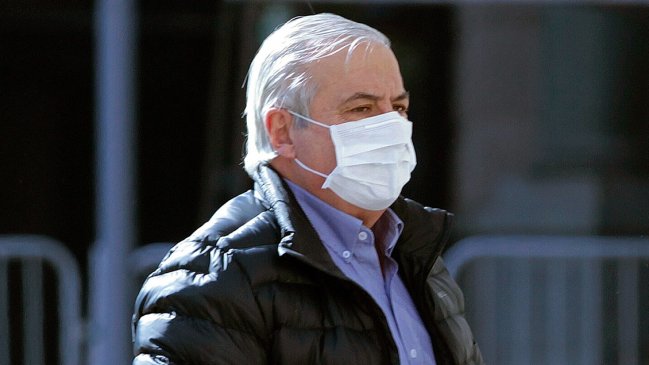 Mañalich reconoció haber sugerido a embajador chino 