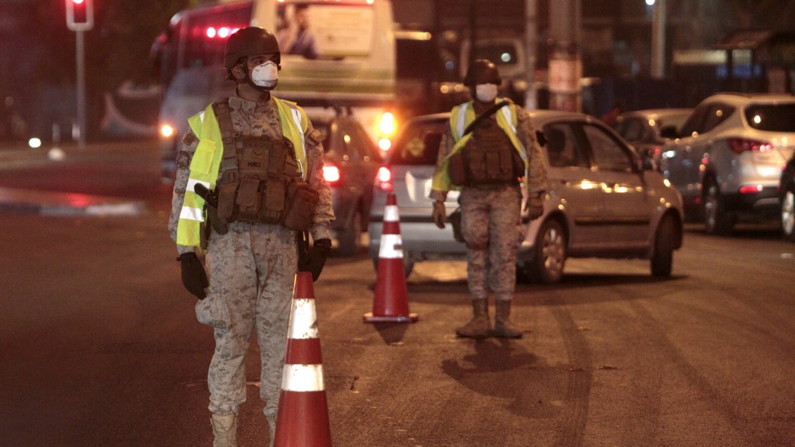 Más de mil detenidos por incumplir toque de queda que se prolonga por un mes en Atacama