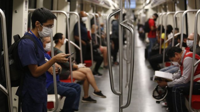 Flujo de pasajeros del transporte público cayó 71 por ciento desde el inicio de la pandemia