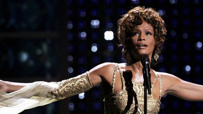 Hollywood llevará al cine la vida de Whitney Houston
