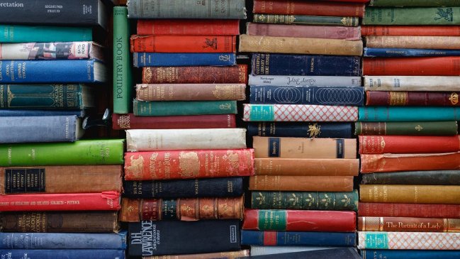 #HilandoCuentos: La creativa campaña en Twitter por el Día del Libro