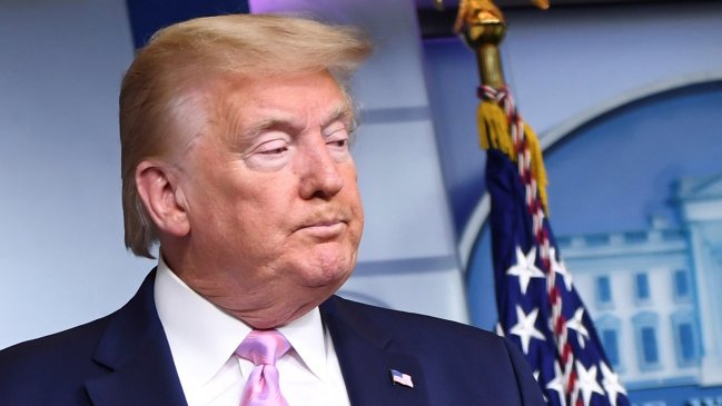 Trump tras aconsejar inyección de desinfectante: Estaba siendo sarcástico