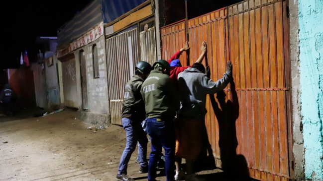 Operativo en Alto Hospicio dejó 30 detenidos