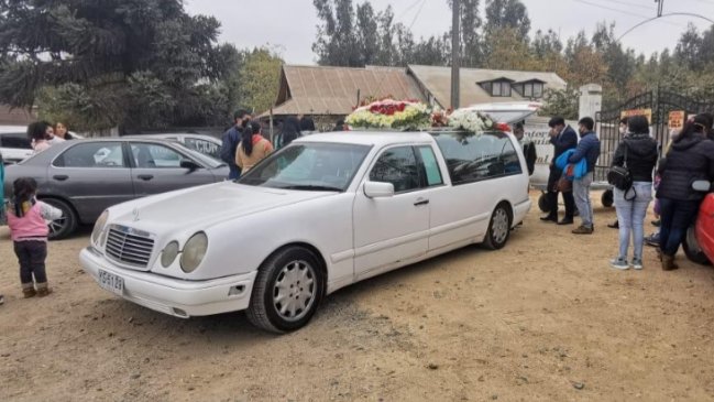 Funeraria y cementerio sumariados por entierro de víctima de Covid fuera de protocolo