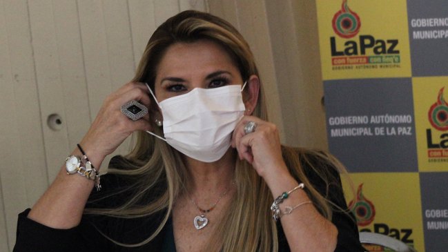 Presidenta de Bolivia pide una jornada de 