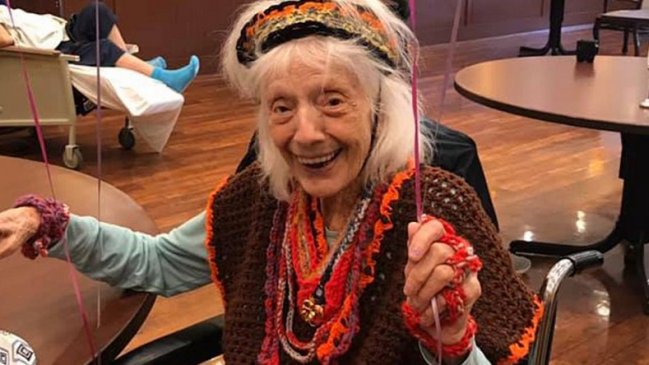 Mujer de 101 años sobrevivió a la gripe española, el cáncer y el Covid-19