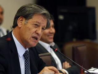 DC Maule desdramatizó renuncia de Lorenzini: Ya no piensa ni actúa como militante del partido