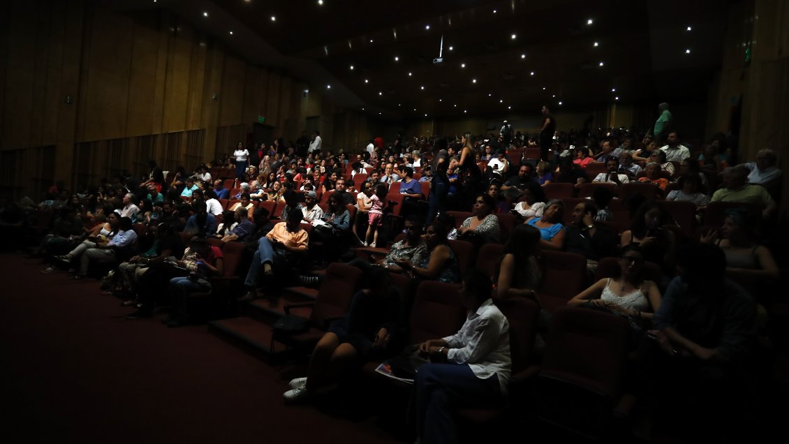 Ventas de actividades artísticas, entretenimiento y recreativas cayeron un 38,6% en marzo