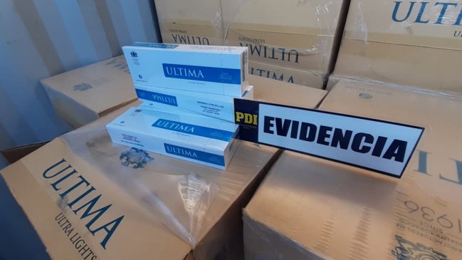 Arica: PDI incautó contrabando de cigarrillos avaluado en más de 400 millones de pesos
