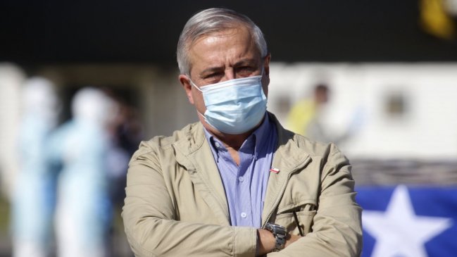 Mañalich se mostró indignado con Santiago: 