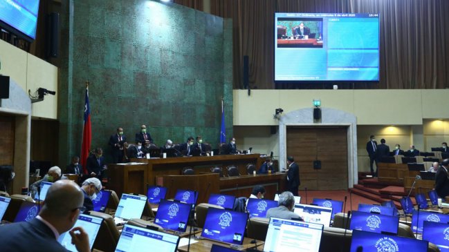 Cámara debate este martes proyecto que regula la dieta parlamentaria