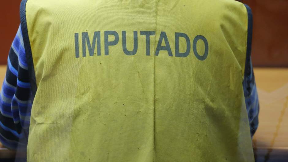 Cumplía arresto en su casa por la crisis sanitaria pero lo detuvieron robando en toque de queda