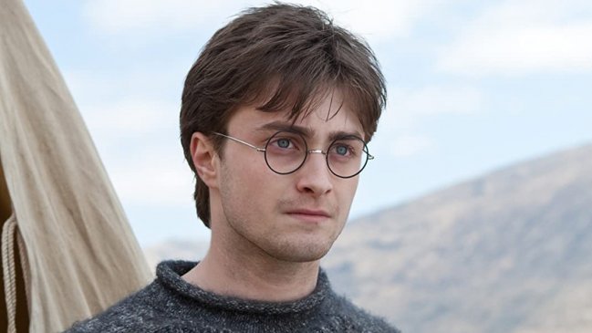  Daniel Radcliffe comanda lectura virtual del primer libro de 