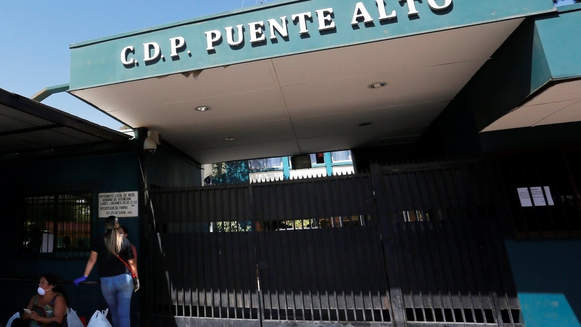 Crisis Covid: Justicia analizará en una semana la situación de la Cárcel de Puente Alto