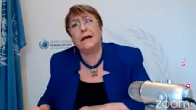 Bachelet participa en conversatorio sobre salud global organizado por la U. de Chile