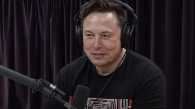 El incómodo momento en que Elon Musk trató de pronunciar el nombre de su hijo