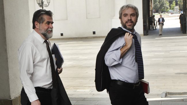 Blumel defendió a Ubilla en su primer día de vuelta a La Moneda