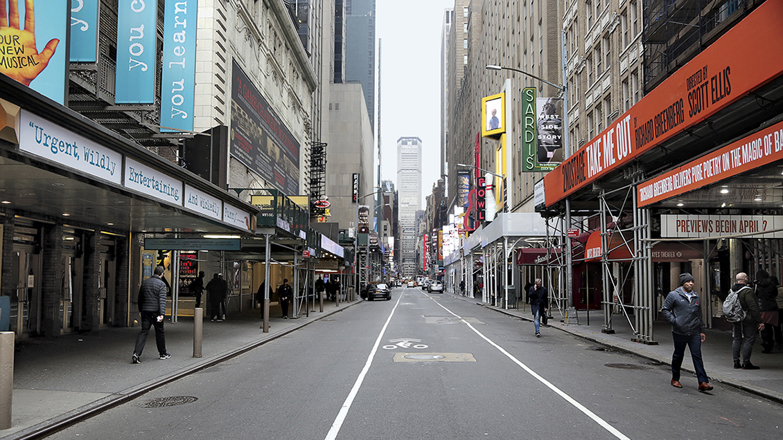 Broadway mantiene cerradas sus puertas hasta septiembre
