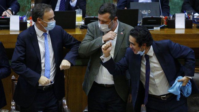 Diputados aprueban veto presidencial al Ingreso Familiar de Emergencia, que pasa al Senado