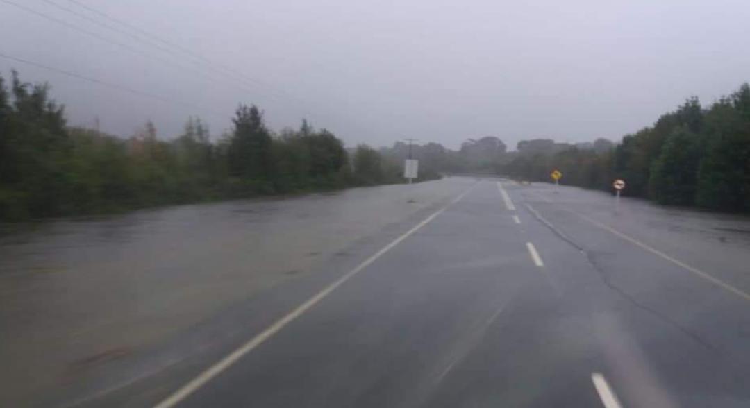 Sistema frontal en el sur: 90 familias aisladas por crecida de ríos