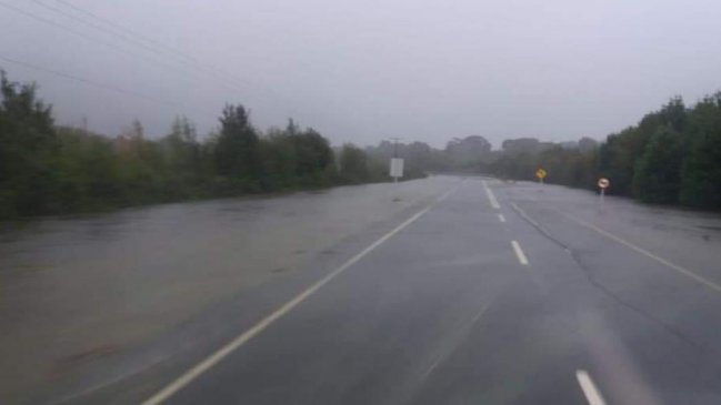 Sistema frontal en el sur: 90 familias aisladas por crecida de ríos