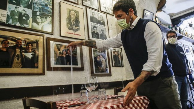 Italia reabre comercios, bares y restaurantes desde este lunes