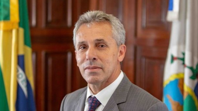 Diputado de 54 años murió por Covid-19 en Brasil