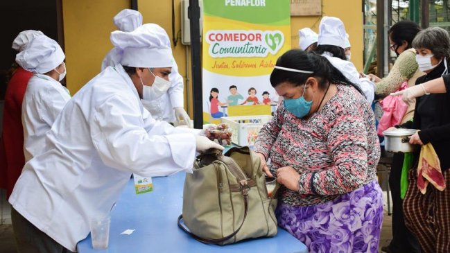 Municipalidad de Peñaflor abrió comedor comunitario para ayudar a vecinos durante la pandemia