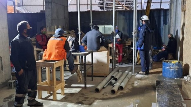 Salud prohibió funcionamiento de obra en Concepción por brote de Covid-19