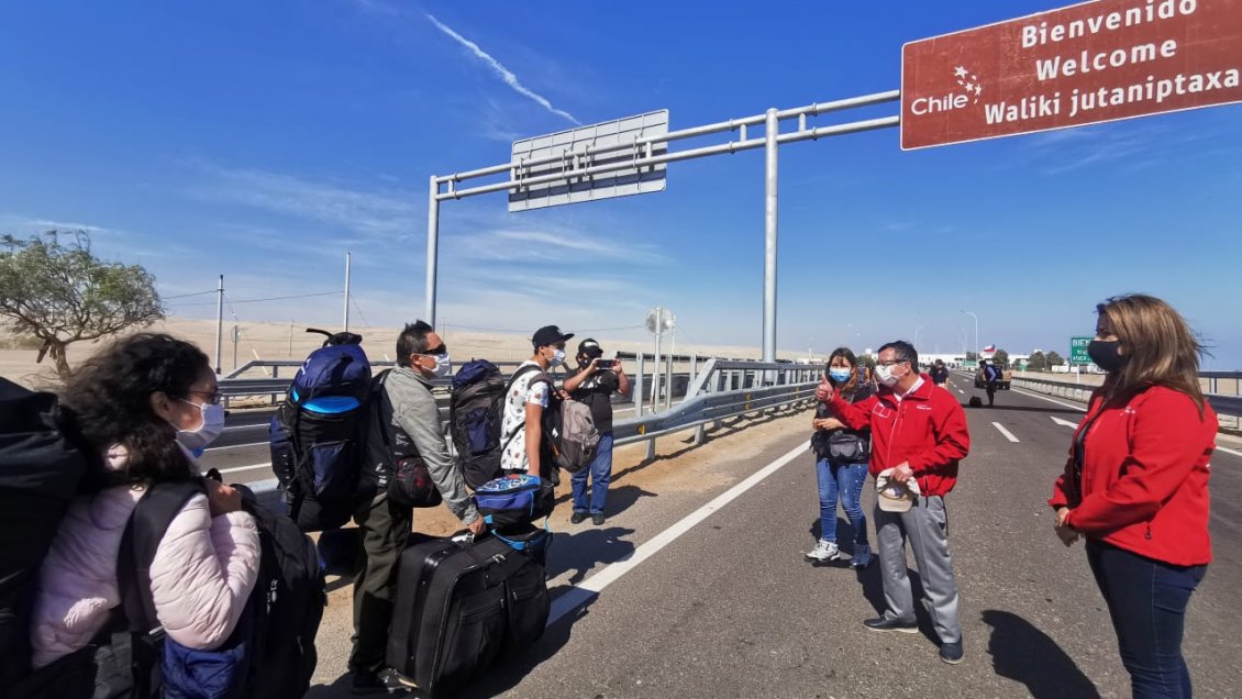 Más de 90 chilenos retornan desde este viernes al país tras estar semanas varados en Perú